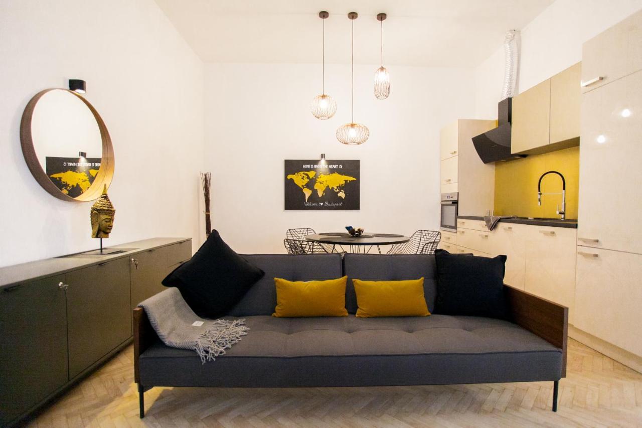 Real Delux Apartment Next To Gozsdu & Synagogue ブダペスト エクステリア 写真