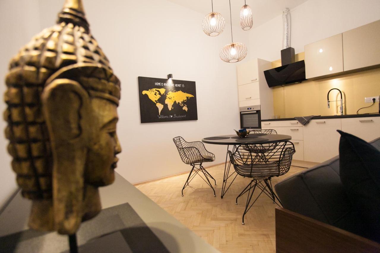 Real Delux Apartment Next To Gozsdu & Synagogue ブダペスト エクステリア 写真