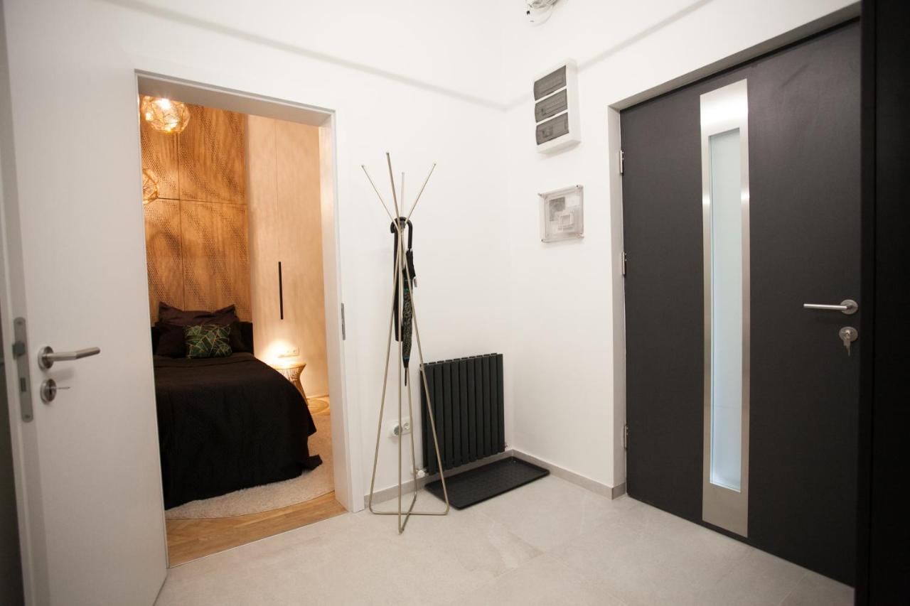 Real Delux Apartment Next To Gozsdu & Synagogue ブダペスト エクステリア 写真